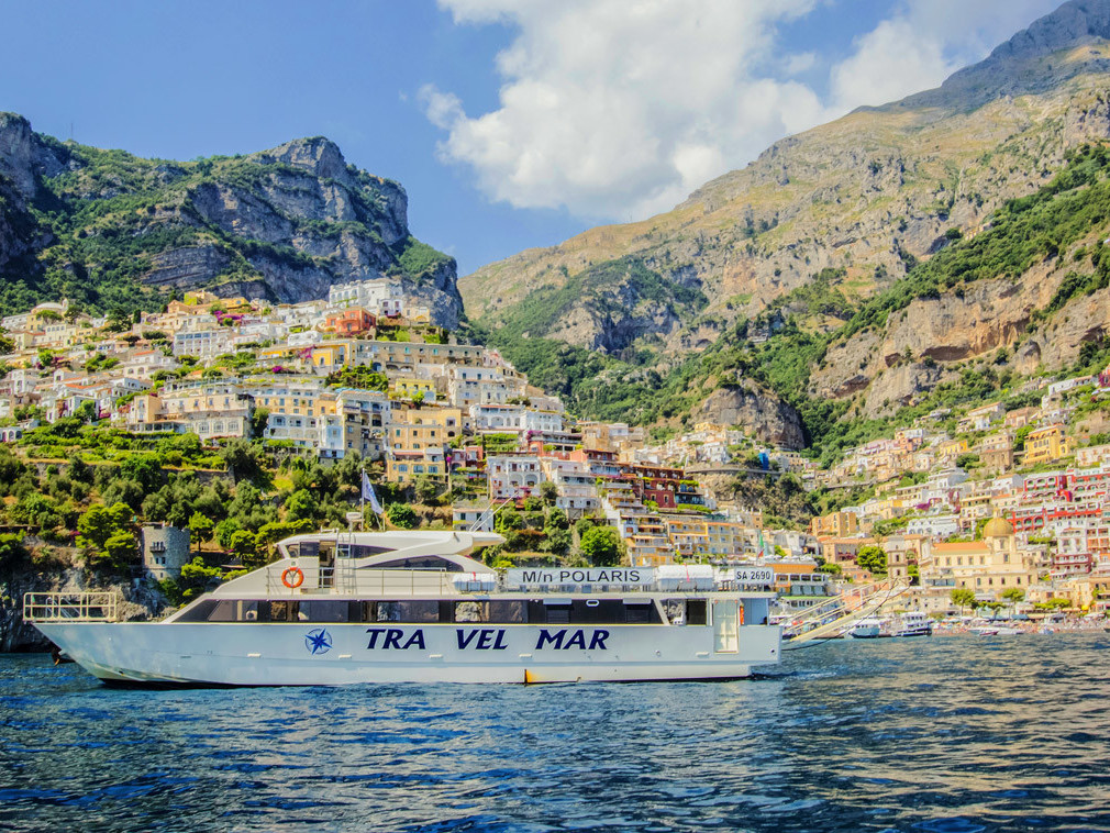 How to get around the Amalfi Coast by public trasport